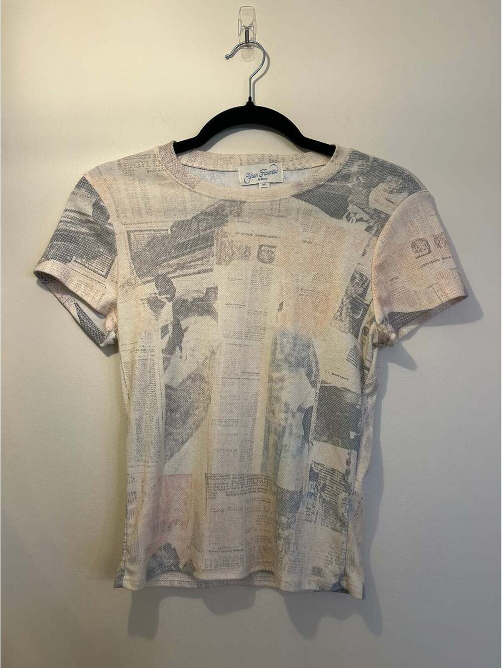 Your Favorite by Pacsun Y2K Newspaper Print T-Shirt M